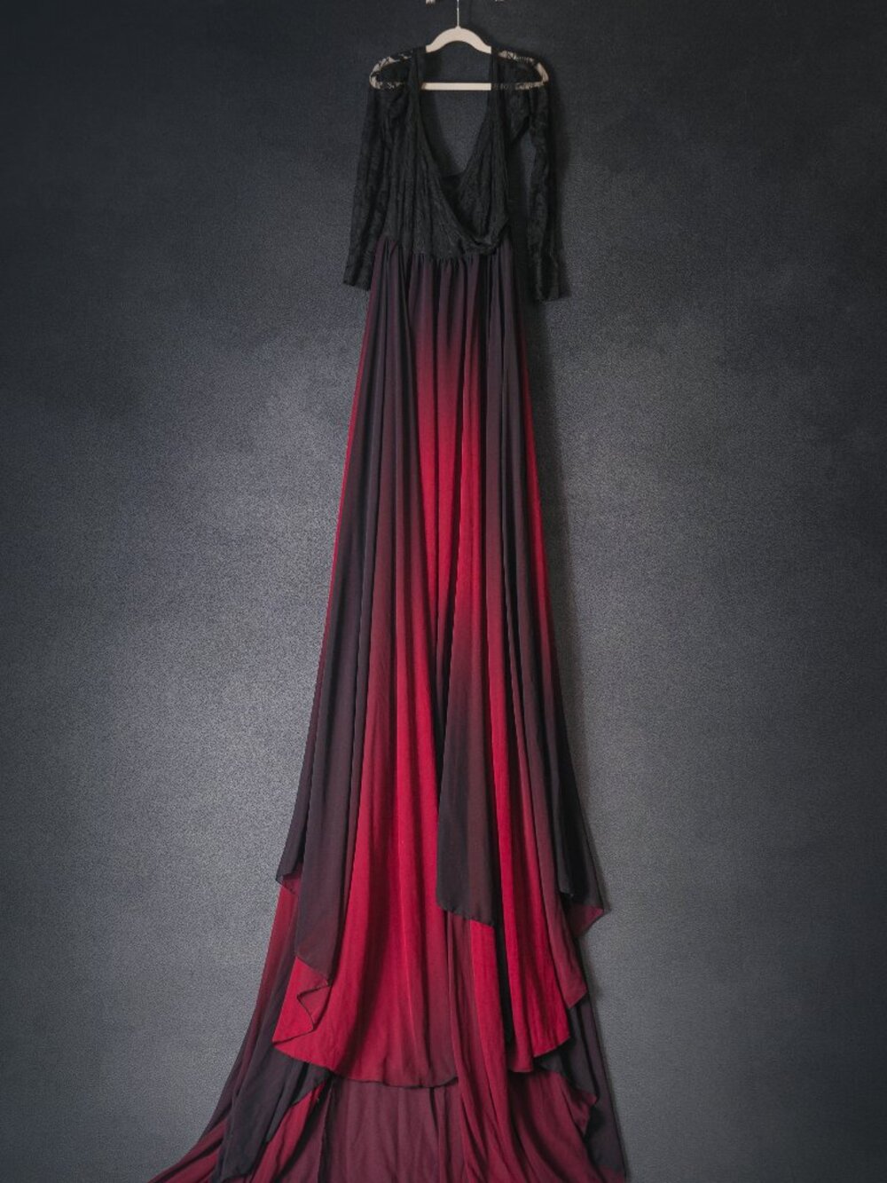 Sew Trendy Black and Red Ombre Maternity Gown for Photoshoot, size M/L